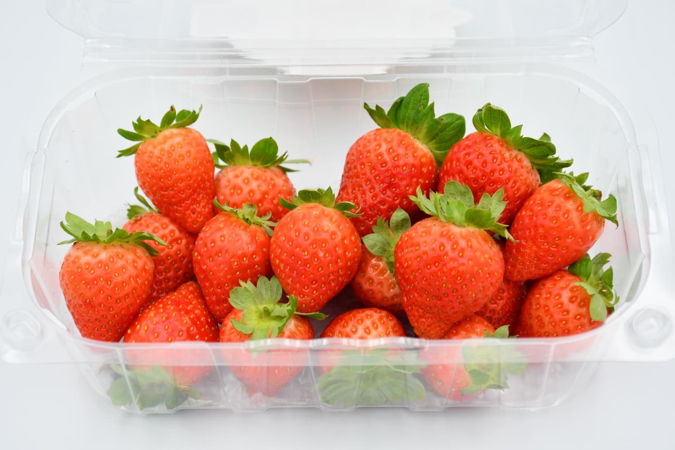 Strawberry_UAE_Laziz(2)